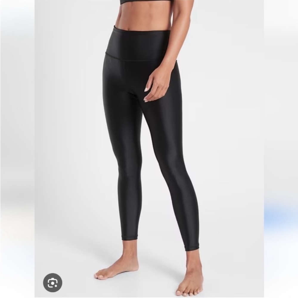 🌿Final Sale 
Athleta Black Shine‎ Athletic Legging